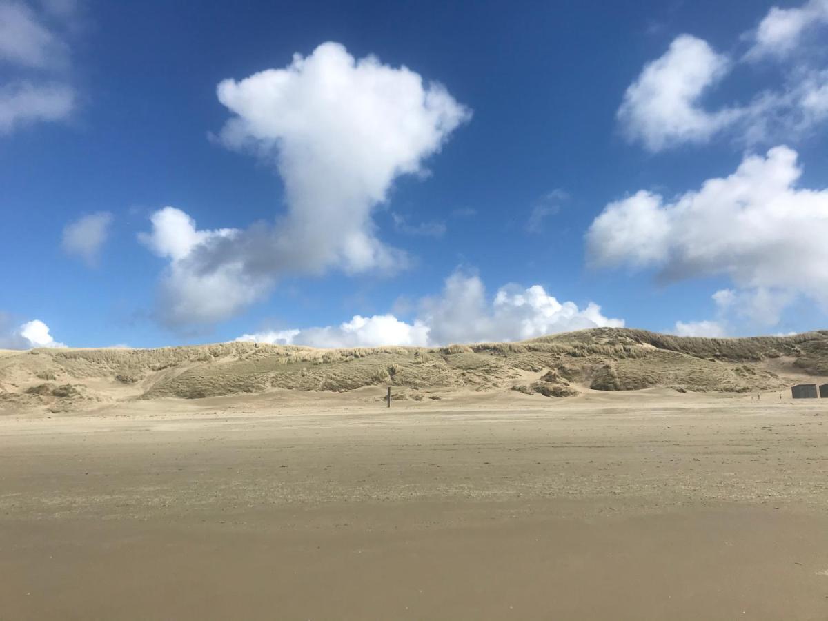 B&B Bij De Zee Centre Of Julianadorp 10 Min From Beaches Bagian luar foto