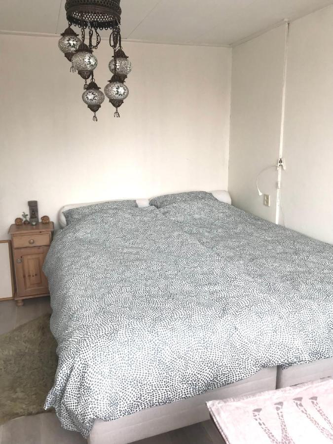 B&B Bij De Zee Centre Of Julianadorp 10 Min From Beaches Bagian luar foto