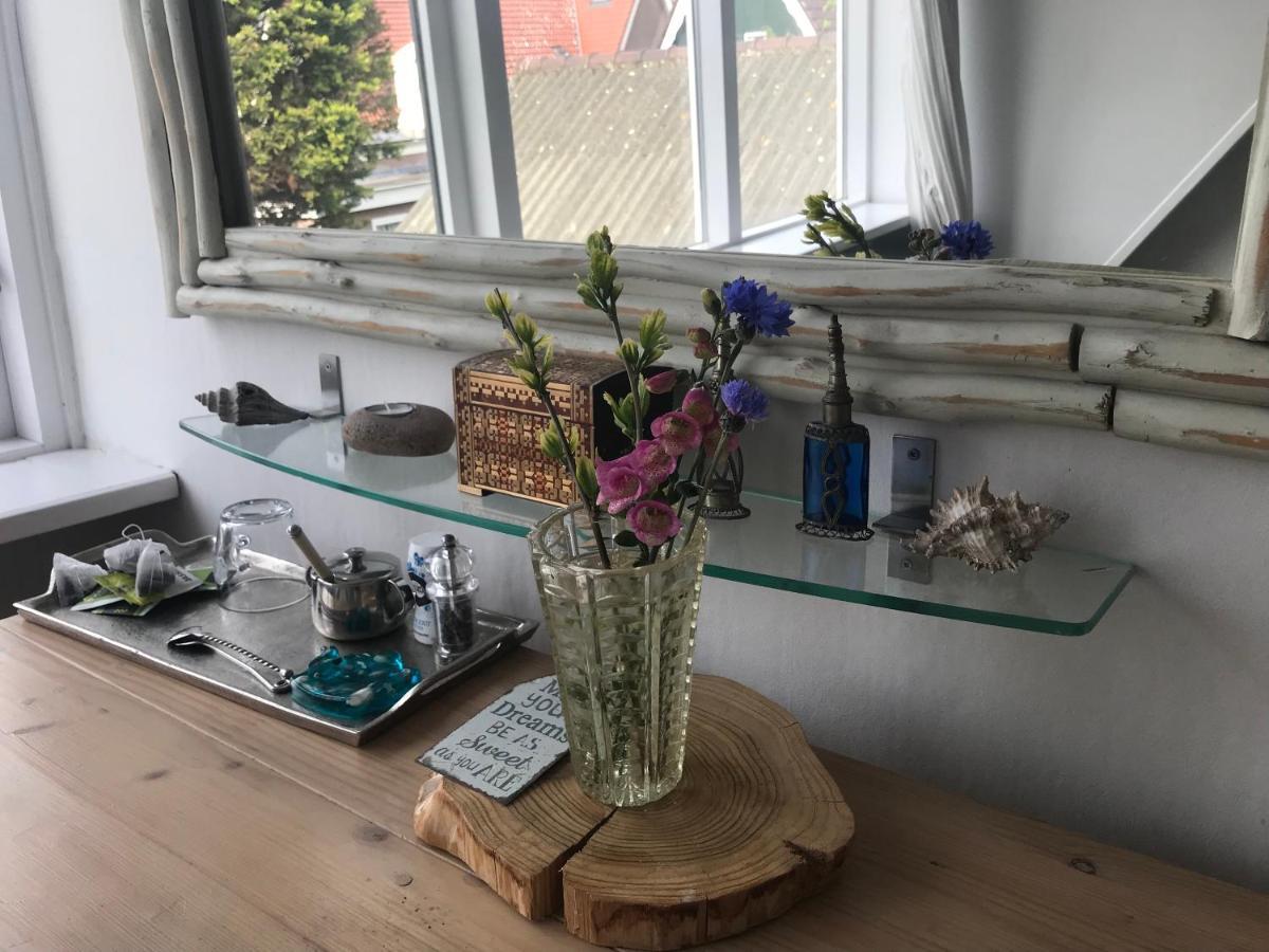 B&B Bij De Zee Centre Of Julianadorp 10 Min From Beaches Bagian luar foto